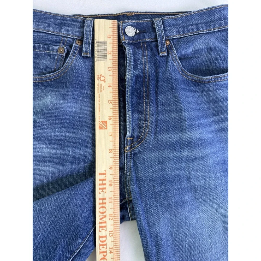 Levi's 501 Jeans Women's 27x32 Medium Blue Straight Leg Button Fly Denim Pants